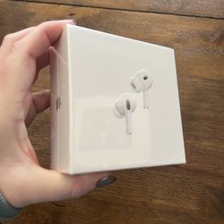Un Opened AirPod pros 2 