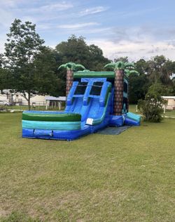 $1200 Commercial Combo Unit Bounce House