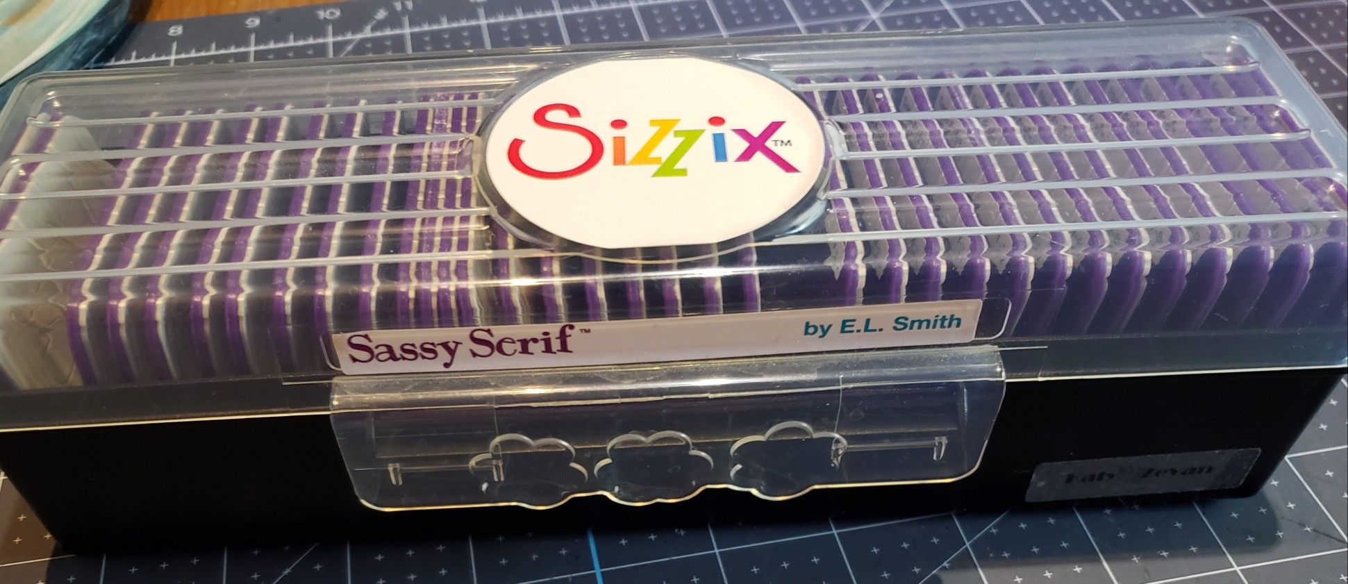Sizzix Sassy Serif Alphabet Dies