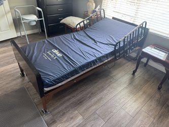 DRIVE - Fully adjustable electric medical bed