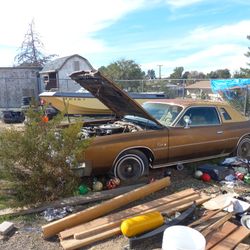 1973 Crhysler Cordoba  Really Strait Body I Don't Know If It Runs Good For Restore
