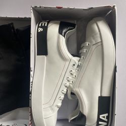 Men Shoe 9.5