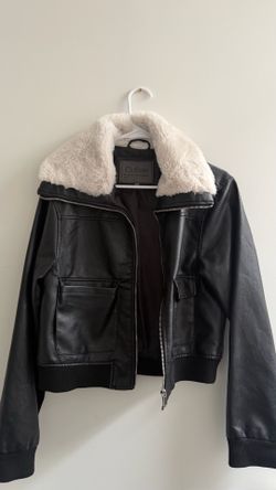 Black Jacket women’s