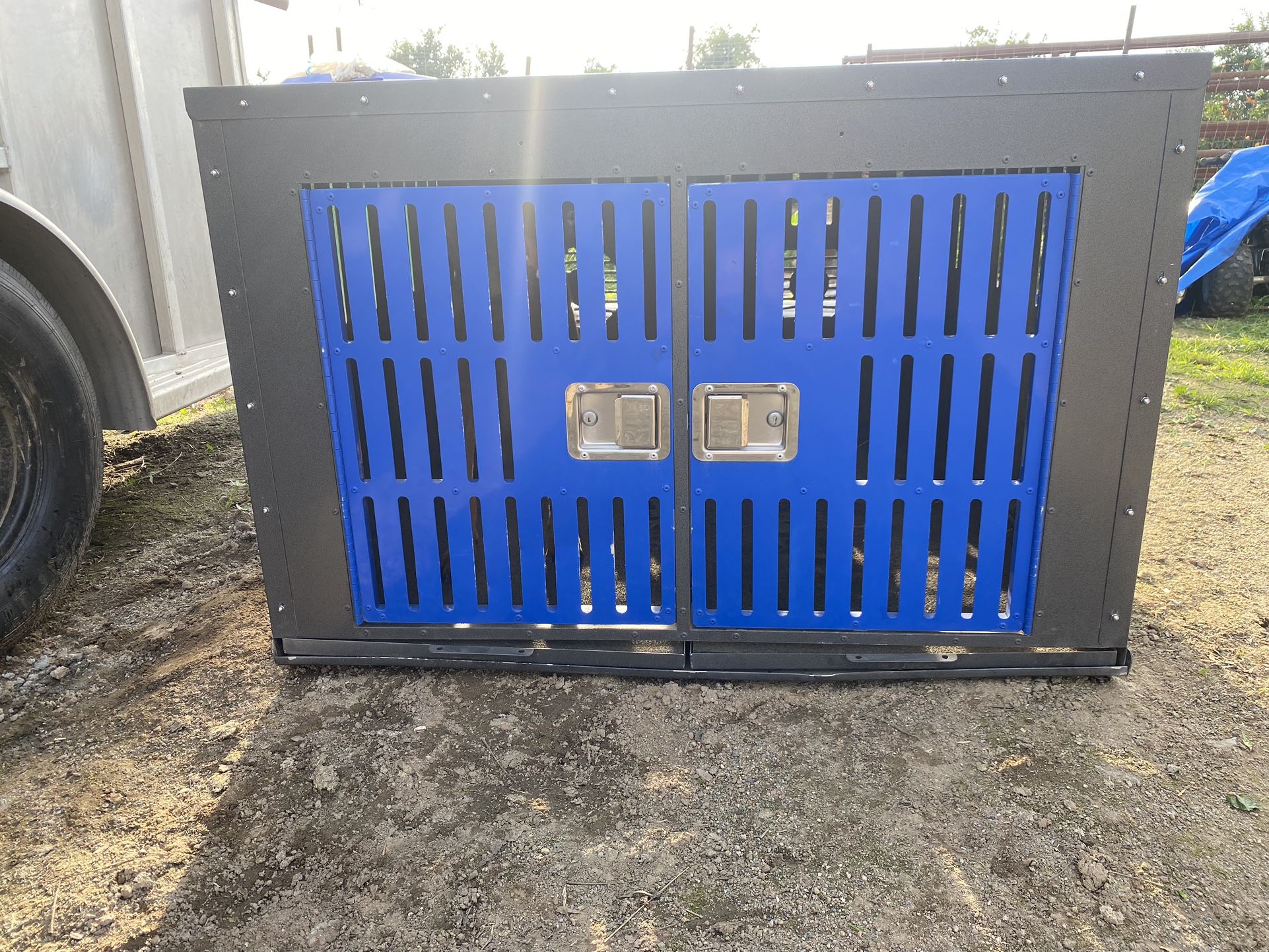 TNC Custom 2 Dog Crate 