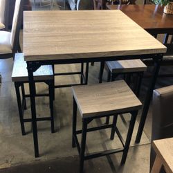 Gray Counter Height Table W/4 Stools