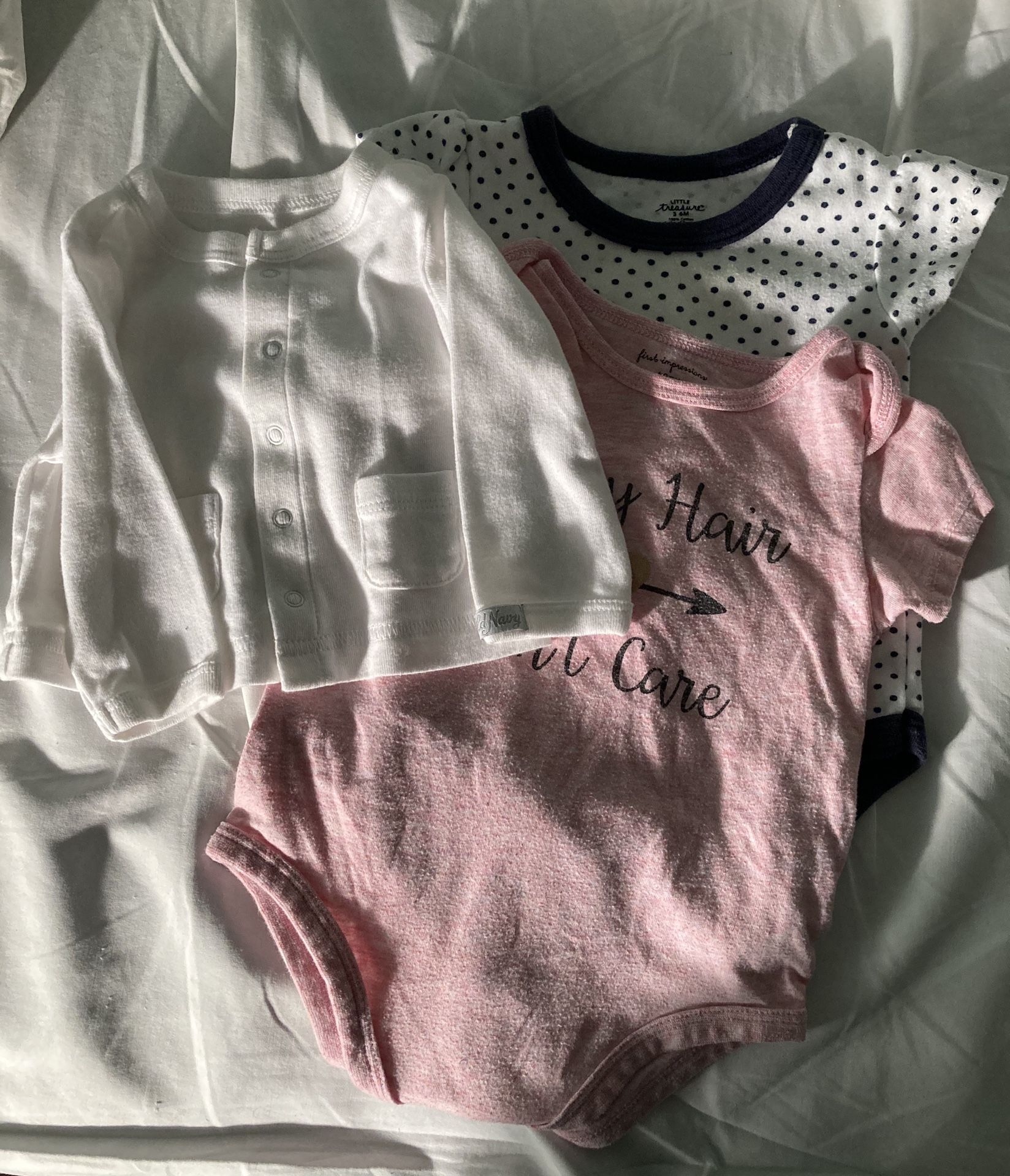Baby clothes Old Navy, First Impressions and little treasure