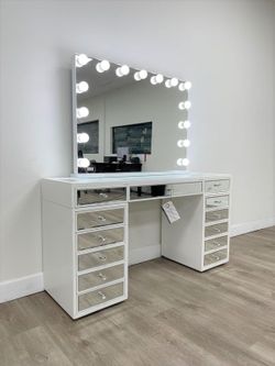 Hollywood Vanity- Hollywood Vanity White