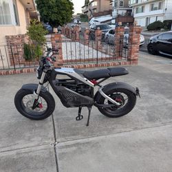Segway Xyber double battery (Officially registered as Moped, has plates, street legal)