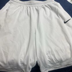 White Nike shorts xl
