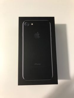 iPhone 7 box empty