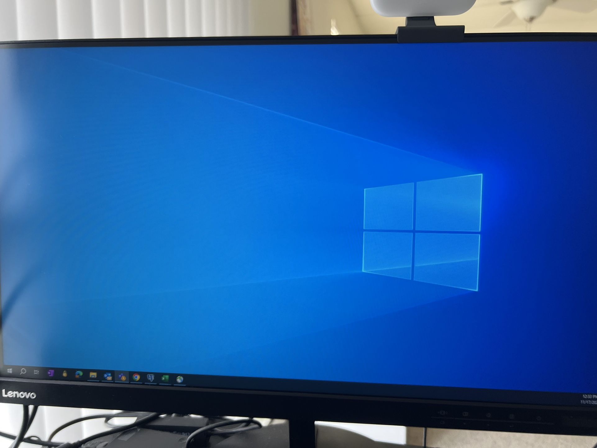 24” Lenovo ThinkVision Monitor