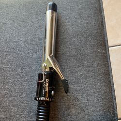 Conair Curling Iron With Stand