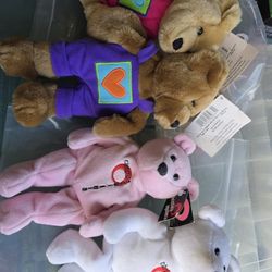Hallmark and Christina Aguilera Bears