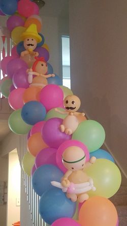 Baby Gender reveal festive colors garland