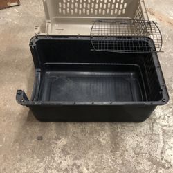 Med-large Dog Kennel