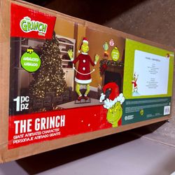 9-FT Animatronics Christmas Grinch - Moves And Talks - $200