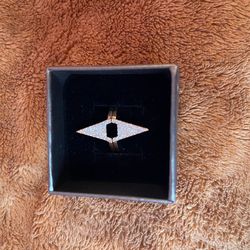 New “Swarowski”  ring