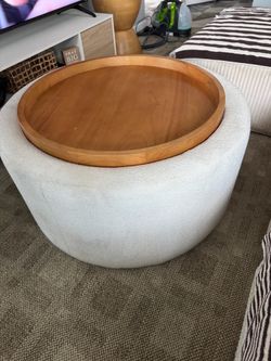Ottoman/storage coffee table