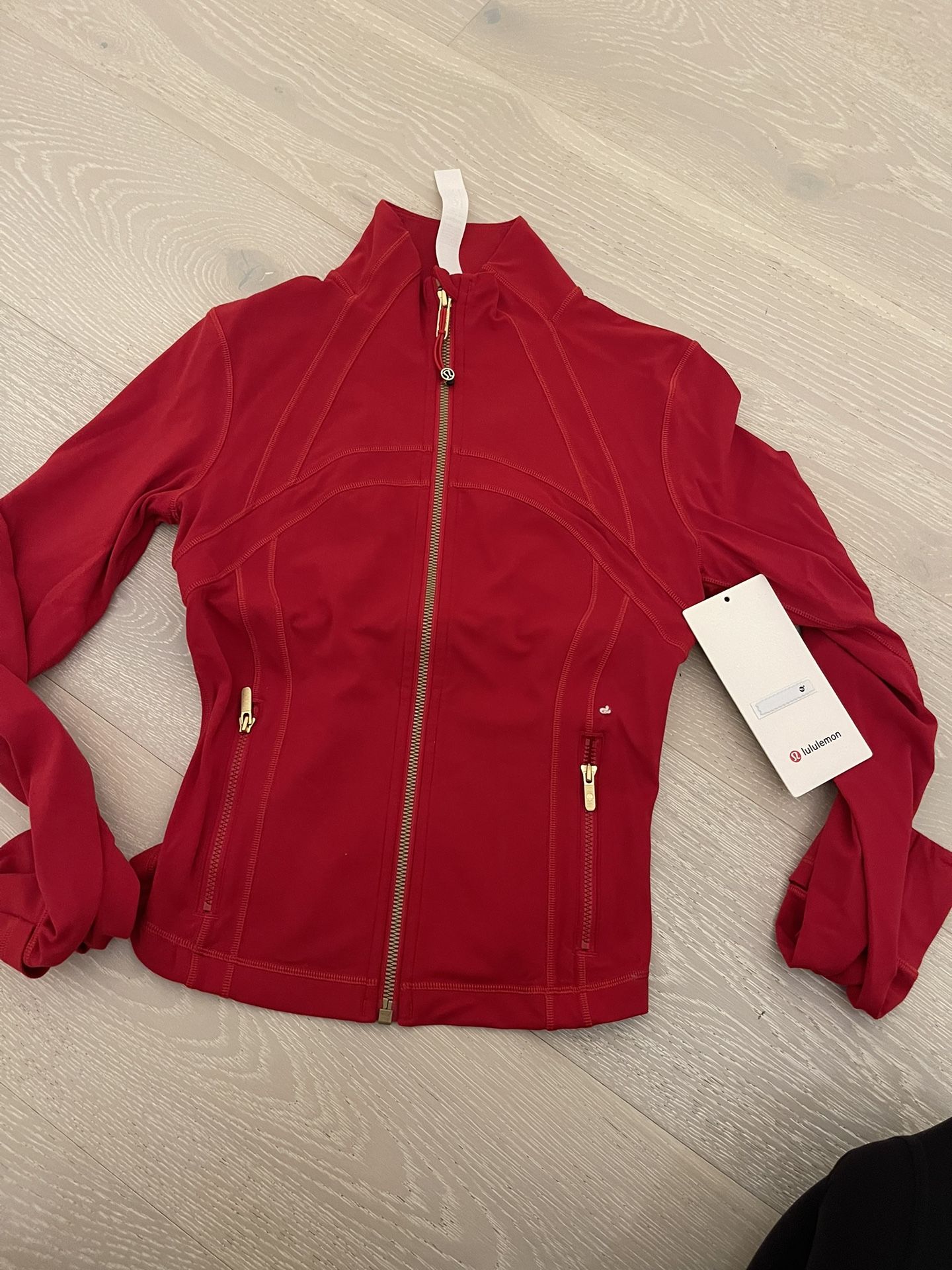 Lululemon Define Cropped Size 4