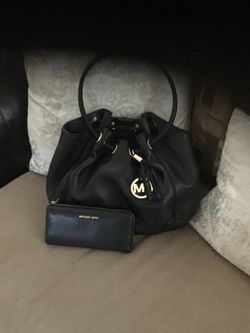 Michael Kors Purse/Handbag
