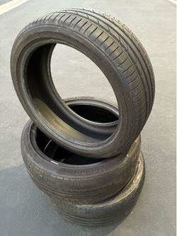 245/40R20 99Y tires