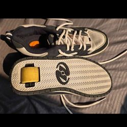 Heelys Size 11 - Near Mint W/tool