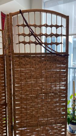Room divider / privacy screen