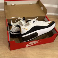 Nike Air Max Dia Women’s 8