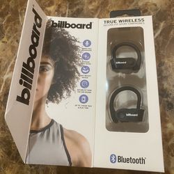 New/ Sealed True Wireless Sport Earphones 