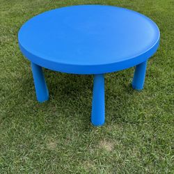 IKEA Kids Blue Round Table 