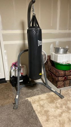 Everlast punching bag and stand