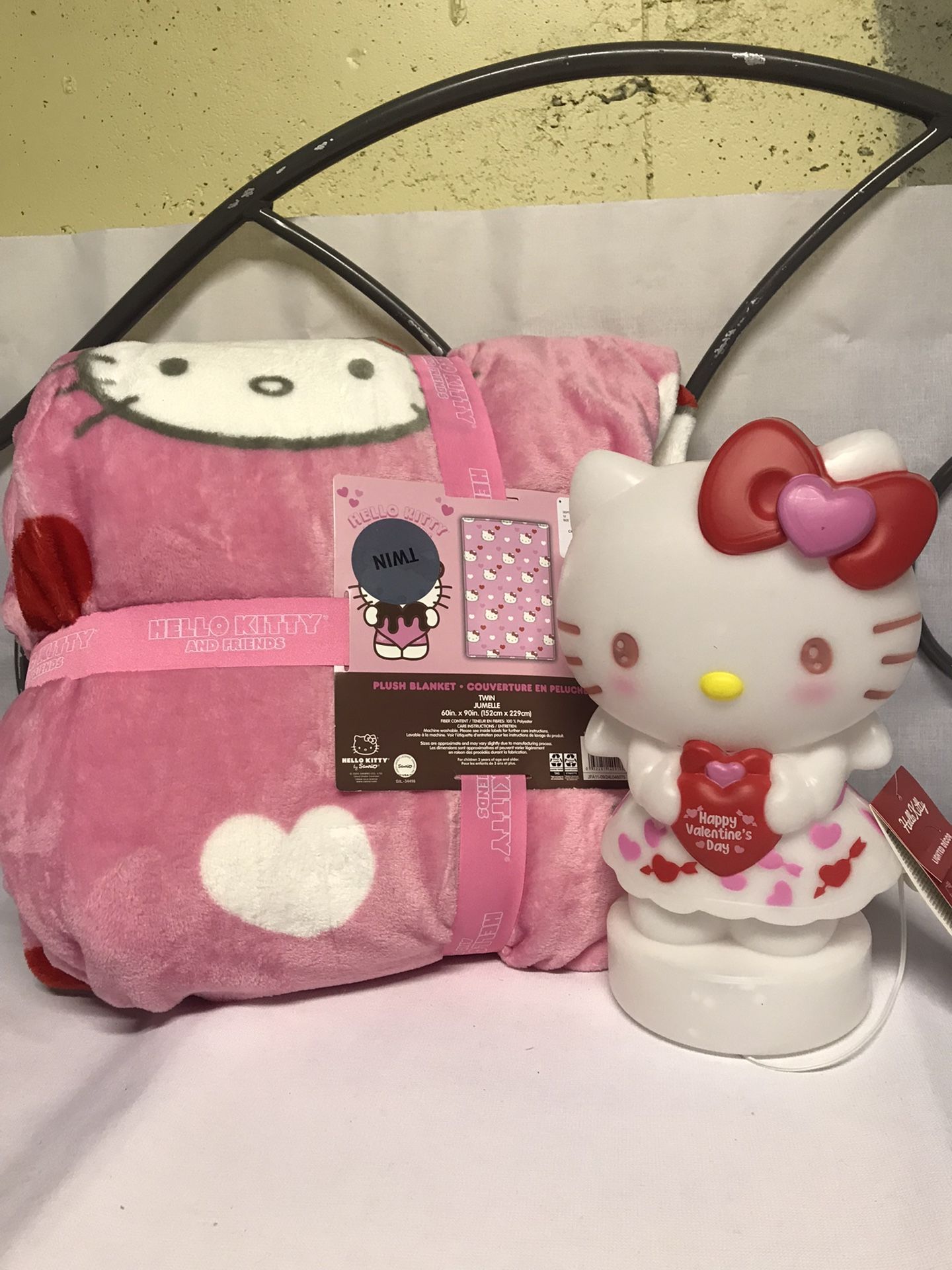 Hello Kitty Valentines