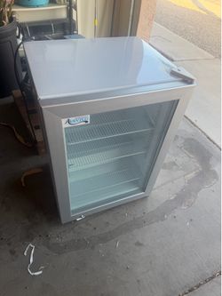 Commercial Avantco Display Freezer