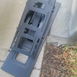 Heavy Duty TV MOUNT hold Up To 70 INCH 