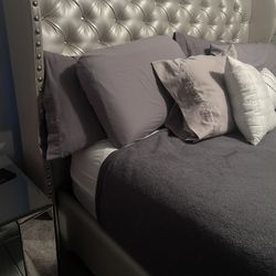 Headboard Railing And Footboard For Sale 