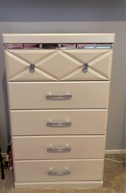 6 drawer dressser