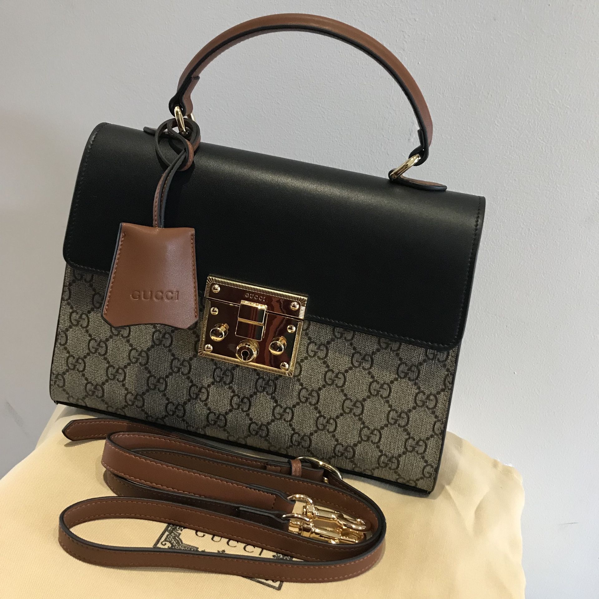 Luxury gg gucci bag not 2k 400