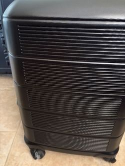 American Tourister Carryon