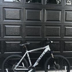 Scott 40 Mountain Bike 26”