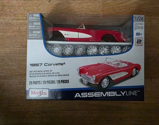 Maisto 1957 Corvette Die-Cast Metal