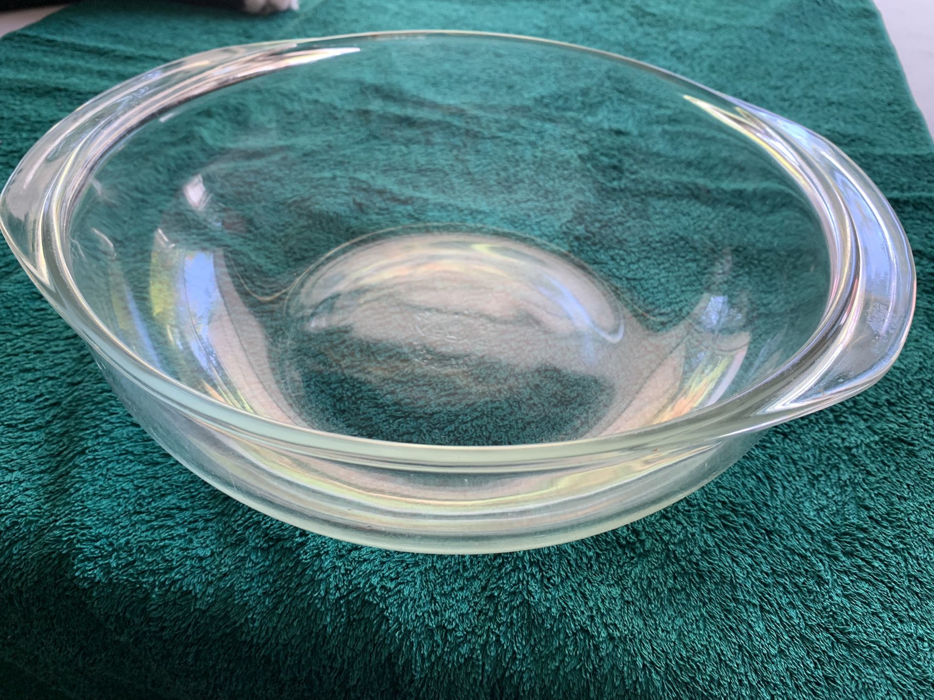 Vintage 3quart Pyrex Casserole Dish