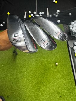KIRKLAND SIGNATURE GEN 2 WEDGE SET — 52° / 56° / 60°