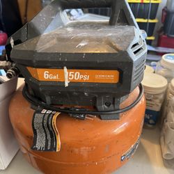 Rigid 6 Gallon Air Compressor 