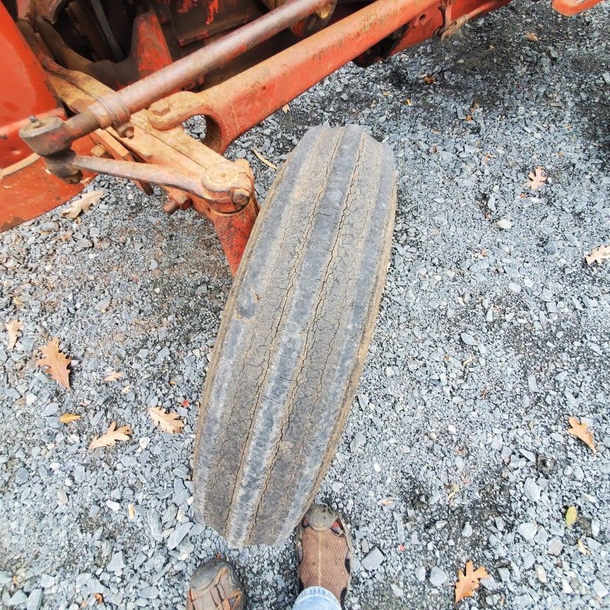 Ford 601 Workmaster Tractor