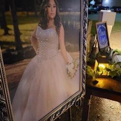 Beautiful Quince Dress And Matching Set