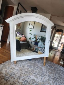 Free mirror