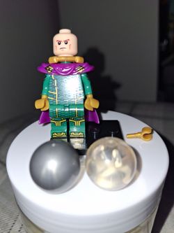 Marvel LEGO Minifigure with Accessories