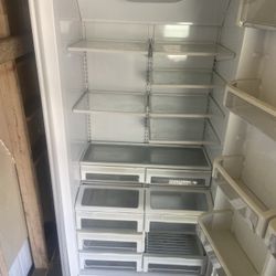 General Electric Fridge 