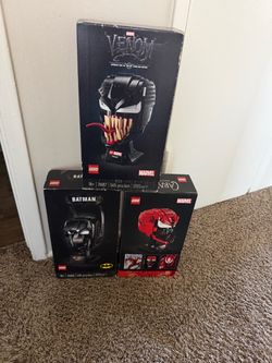 LEGO Marvel Venom, Batman & Carnage Helmet Set Bundle
