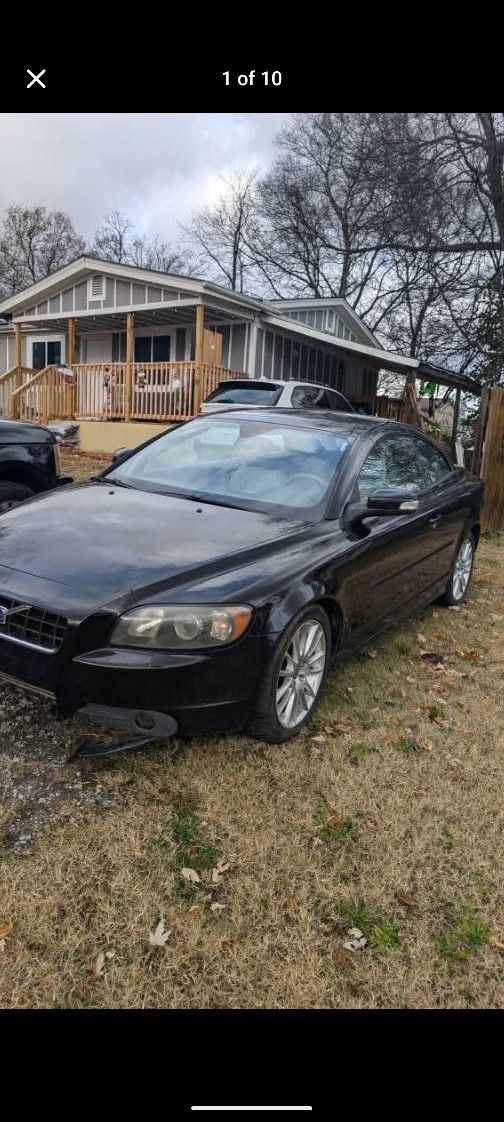 2008 Volvo C70, Convertible, Clean Title In Hand!!